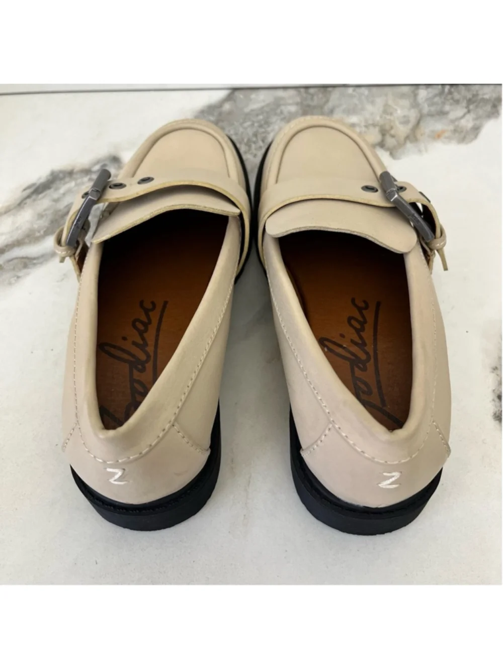 ZODIAC Renee Buckle Loafer in Ivory Size 8 NEW
